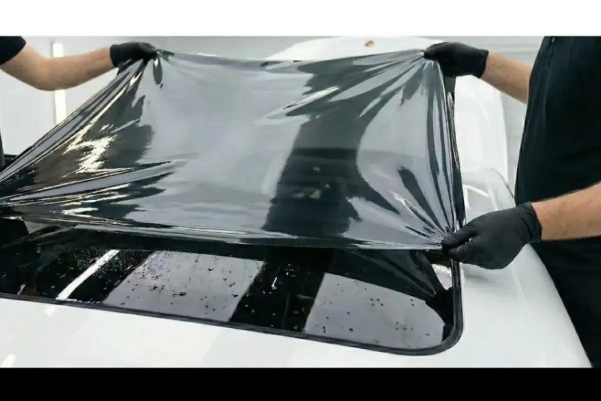 ฟิล์ม Clear Guard Sunroof BLACK NIGHT ความเข้ม VLT 20%
