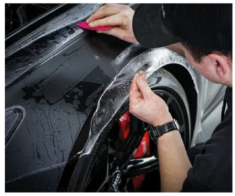 ติดฟิล์มกันรอยกระโปรงหน้ารถ