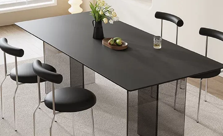 ติดตั้งฟิล์มโต๊ะทานข้าว