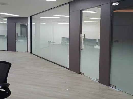 สำนักงานติดฟิล์มไล่ระดับ