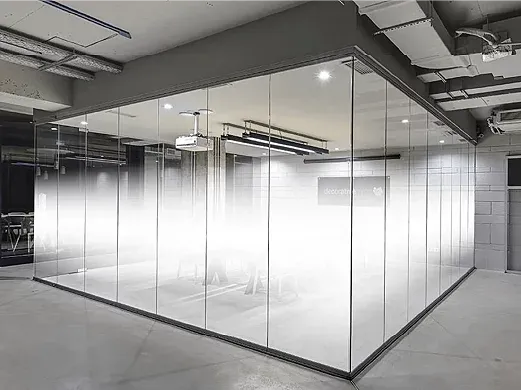 ออฟฟิศติดฟิล์มไล่ระดับ